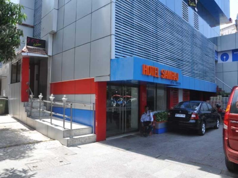 Hotel Samraj Mumbai Exteriör bild